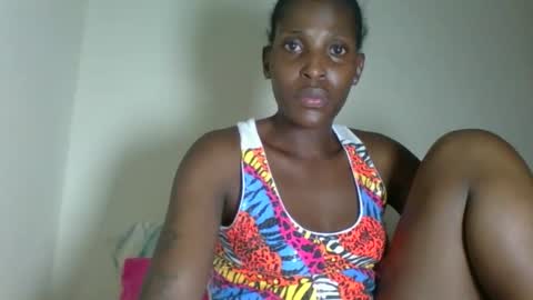 clara online show from 04/09/26, 06:41