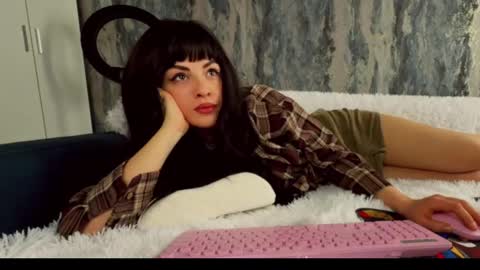 D online show from 03/21/26, 05:45