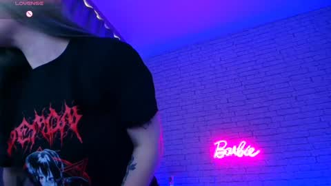 Nica online show from 01/25/25, 04:13