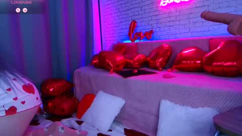 Nica online show from 02/14/25, 01:13