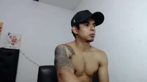  crissgex  online show from 12/14/25, 06:56