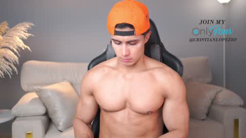 Snapshot of _cristianlopez chatting on 01/08/25, 05:37 50 OFF TODAY  onlyfans cristianlopezbf online show from 01/08/25, 05:37