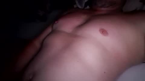 Snapshot of _cume_mmm chatting on 07/05/26, 05:03 _cume_mmm online show from 07/05/26, 05:03