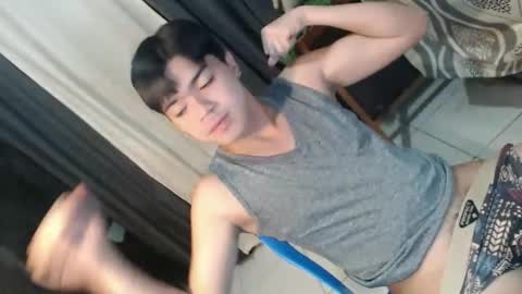 Snapshot of _cumwithrussel chatting on 04/02/26, 06:11 Russ online show from 04/02/26, 06:11