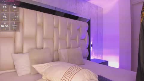 Snapshot of _curly_girl_ chatting on 09/10/25, 09:26 online show from 09/10/25, 09:26