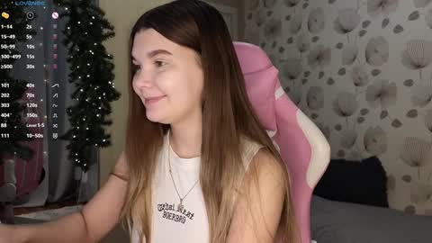 _cute_ice online show from 12/30/24, 04:20