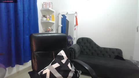 Katherine   Shedule  10pm -4 am  Colombia hour online show from 02/08/25, 04:36