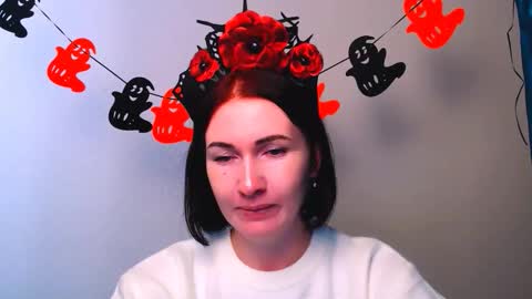 Snapshot of _cutie_and_shy_ chatting on 10/29/25, 09:11 _cutie_and_shy_ online show from 10/29/25, 09:11