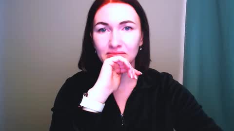 Snapshot of _cutie_and_shy_ chatting on 11/21/25, 07:40 _cutie_and_shy_ online show from 11/21/25, 07:40