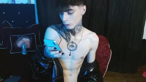 Snapshot of _daddy_nate chatting on 09/30/25, 04:17 Nate Evans 50 OF online show from 09/30/25, 04:17