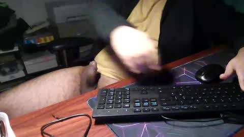 Snapshot of _daddypimp chatting on 02/24/26, 12:08 Paul online show from 02/24/26, 12:08