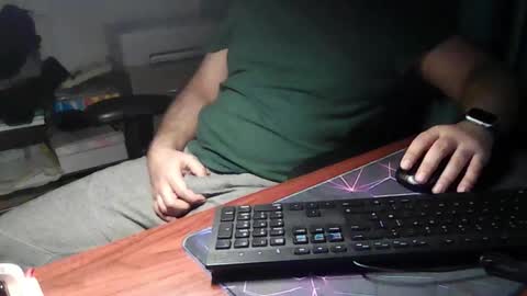 Snapshot of _daddypimp chatting on 02/28/26, 02:23 Paul online show from 02/28/26, 02:23