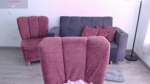 Snapshot of _dakota_j chatting on 12/03/24, 04:06 Your Dakota online show from 12/03/24, 04:06