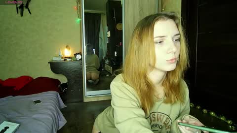 Snapshot of _dana_doe_ chatting on 11/21/25, 10:47 Dana Doe online show from 11/21/25, 10:47