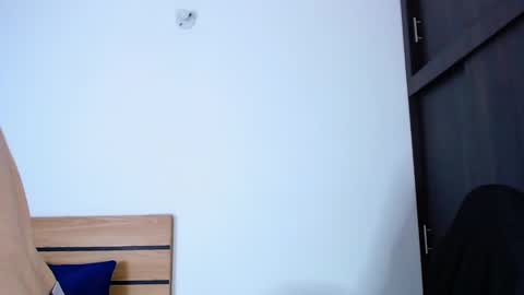 David online show from 02/12/25, 02:24