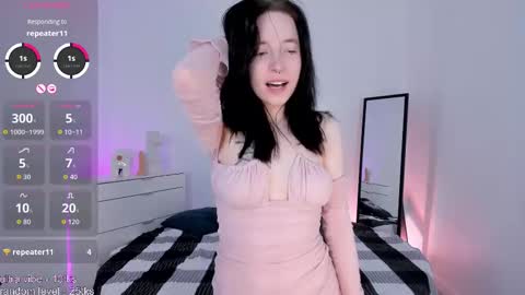 Snapshot of _dearkate_ chatting on 03/22/26, 10:35 Kate online show from 03/22/26, 10:35