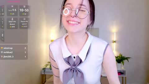 Snapshot of _dearkate_ chatting on 03/29/26, 10:10 Kate online show from 03/29/26, 10:10