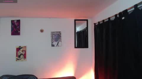 Snapshot of _delacruz911_ chatting on 12/03/24, 11:33 delacruz online show from 12/03/24, 11:33