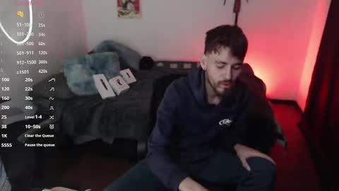 Snapshot of _delacruz911_ chatting on 12/10/24, 12:17 delacruz online show from 12/10/24, 12:17