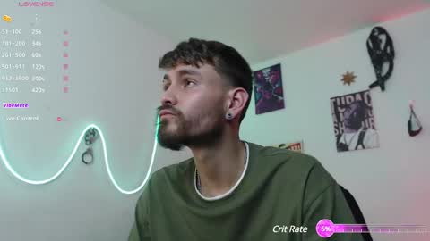 Snapshot of _delacruz911_ chatting on 12/11/24, 03:45 delacruz online show from 12/11/24, 03:45