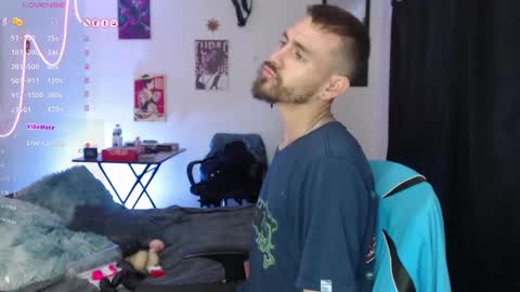 Snapshot of _delacruz911_ chatting on 01/03/25, 02:19 delacruz online show from 01/03/25, 02:19