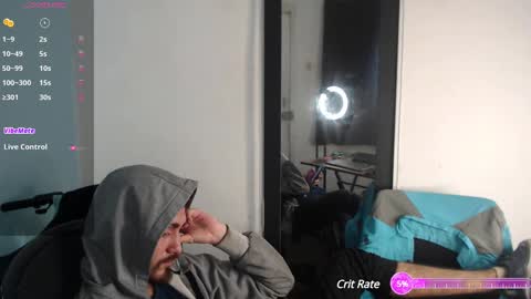 Snapshot of _delacruz911_ chatting on 02/14/25, 08:37 delacruz online show from 02/14/25, 08:37