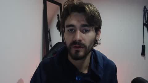 Snapshot of _delacruz911_ chatting on 10/01/25, 04:51 delacruz online show from 10/01/25, 04:51