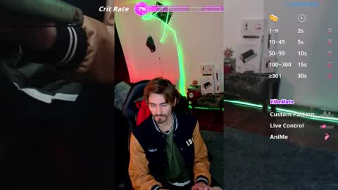 Snapshot of _delacruz911_ chatting on 12/19/25, 01:56 delacruz online show from 12/19/25, 01:56