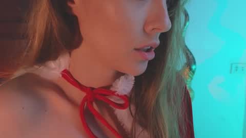 DemiDee online show from 12/20/24, 12:16