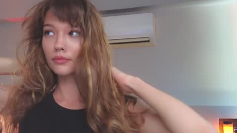 DemiDee online show from 01/26/25, 05:56