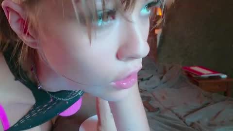 DemiDee online show from 02/27/25, 11:52