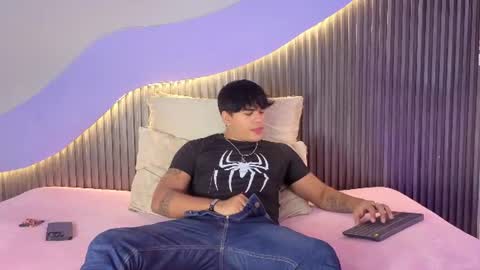 Snapshot of _demon1 chatting on 06/13/26, 03:04 _demon1 online show from 06/13/26, 03:04