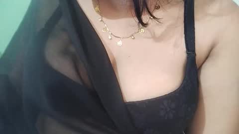 Snapshot of _dreamgirl_0 chatting on 02/23/26, 12:52 _dreamgirl_0 online show from 02/23/26, 12:52