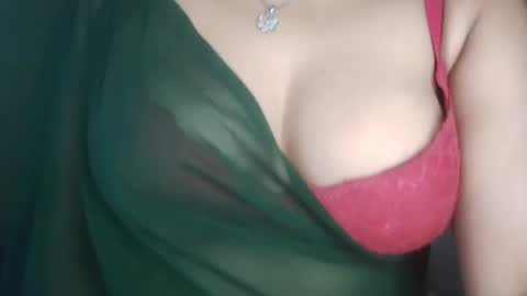 _dreamgirl_0 online show from 06/03/26, 09:45