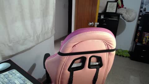 Abbye online show from 02/05/25, 01:11