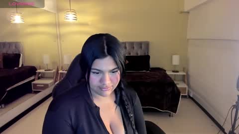 Snapshot of _dulcinea_1 chatting on 09/25/25, 05:55 Dulcinea online show from 09/25/25, 05:55