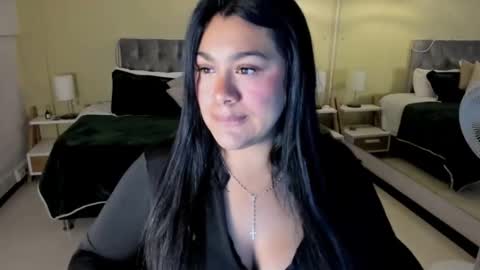 Dulcinea online show from 10/28/25, 02:48