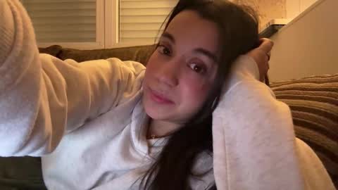  elena barra online show from 11/20/25, 08:52