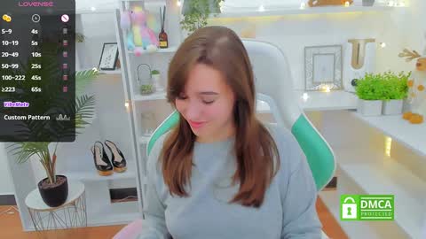 Snapshot of _eliizabeth__ chatting on 12/30/24, 09:40 Lizzy online show from 12/30/24, 09:40