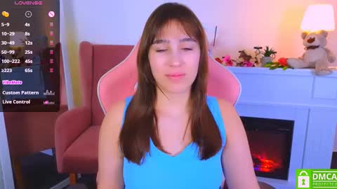 Snapshot of _eliizabeth__ chatting on 02/17/25, 09:41 Lizzy online show from 02/17/25, 09:41