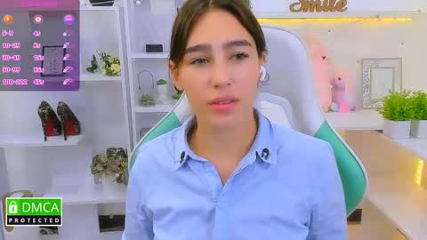 Snapshot of _eliizabeth__ chatting on 09/09/25, 11:48 Lizzy online show from 09/09/25, 11:48