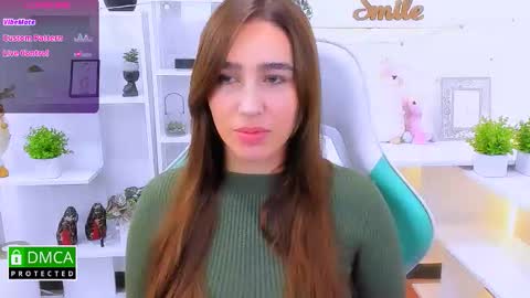 Snapshot of _eliizabeth__ chatting on 09/23/25, 10:02 Lizzy online show from 09/23/25, 10:02