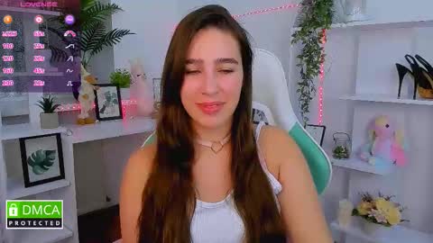 Snapshot of _eliizabeth__ chatting on 10/17/25, 08:55 Lizzy online show from 10/17/25, 08:55