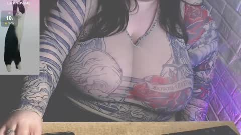 Snapshot of _ellybelly_ chatting on 03/17/26, 07:23 LIsa online show from 03/17/26, 07:23