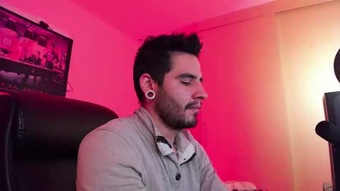  -         online show from 03/04/25, 01:01