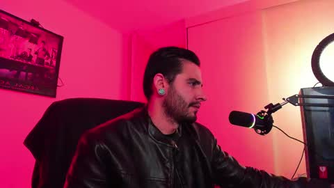  -         online show from 03/08/25, 01:06