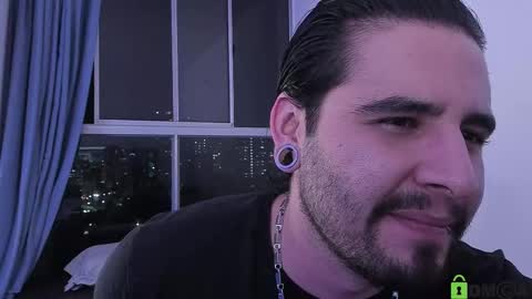  -         online show from 03/10/26, 11:43