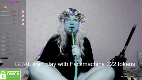 Snapshot of _elven_dreams__ chatting on 02/05/25, 06:24 chloue and Gretta online show from 02/05/25, 06:24