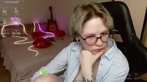 Snapshot of _elven_dreams__ chatting on 03/26/26, 05:40 chloue and Gretta online show from 03/26/26, 05:40