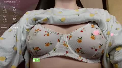 Snapshot of _elven_dreams__ chatting on 03/27/26, 06:40 chloue and Gretta online show from 03/27/26, 06:40